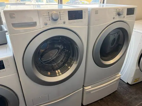 Front Load Kenmore Washer & Dryer Set on Pedestal