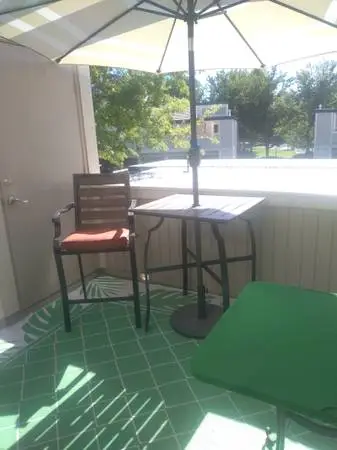 Outdoor Pub Table and Chair