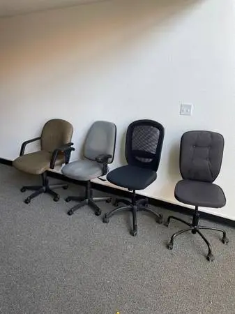 OFFICE  CHAIRS