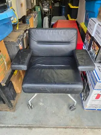 Black leather Star Trek captains chair