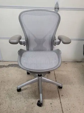 Rare Silver Herman Miller Aeron Size B, Posturefit, Computer Desk Office Chair