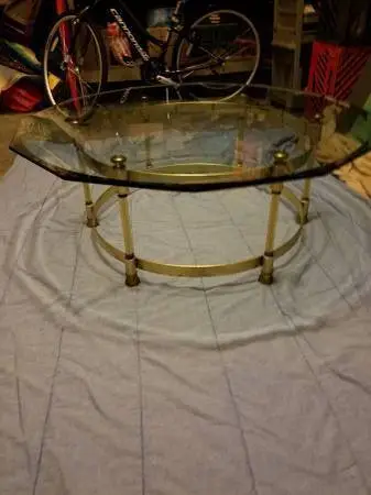 GLASS BRASS COFFEE TABLE~LIGHTING~LIKE NEW~SACRIFICE~BRING ALL OFFERS!