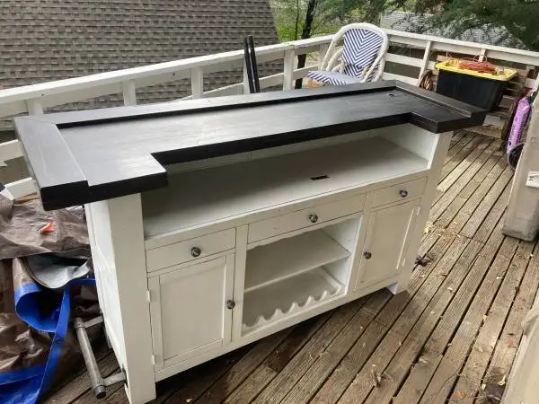 Beautiful White Bar for Sale