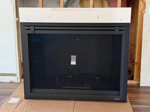 Heat & Glo 8K Series 42 Gas Fireplace (NEW)
