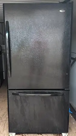 Clean & Tested Amana 22 cu ft Bottom Freezer Refrigerator Black — $250