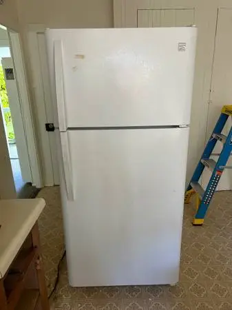 Warranty/free delivery installation 30” kenmore fridge