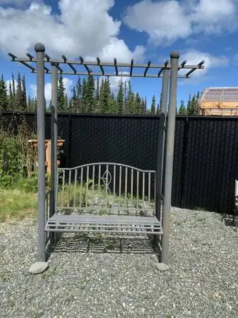 Outdoor Arbor Bench