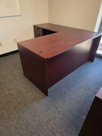 USED AND NEW OFFICE FURNITURE,  DESK BEAUTIFUL ONLY $195,