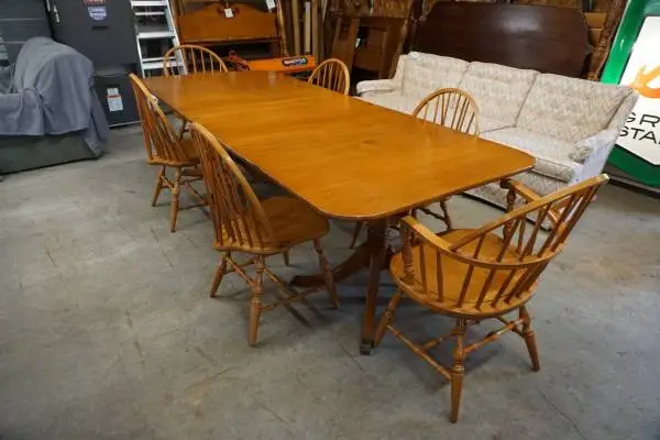 Whitney Table & 6 Chairs