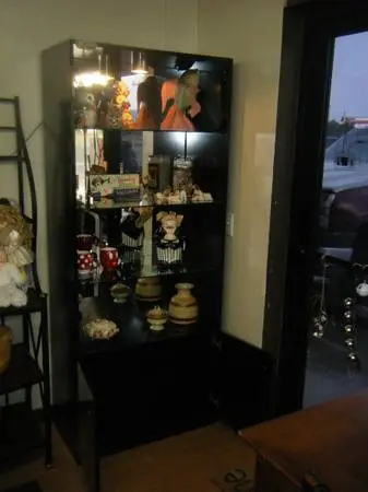 Display Shelf