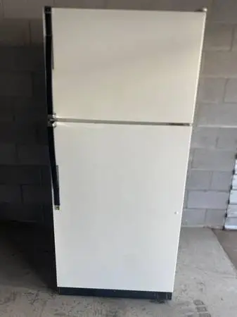Kenmore Refrigarator $230