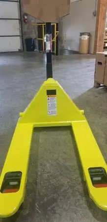 heavy duty pallet jack (NEW) w/ 5500 lbs capacity