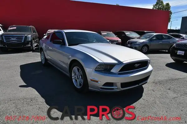 2014 Ford Mustang - 3.7L V6 - RWD - 6-Speed Manual - Cruise Control