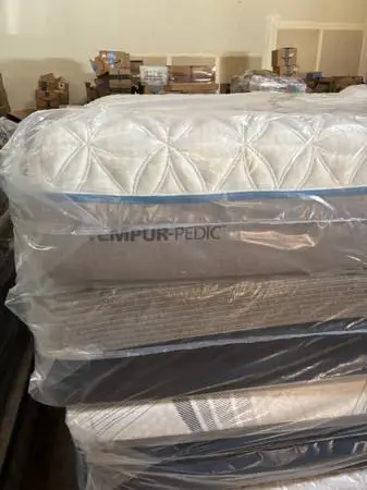 King Tempurpedic Cloud Elite Medium Mattress