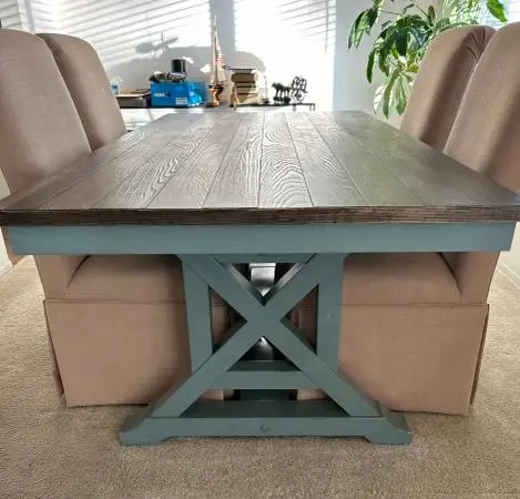 MOVING SALE- Dining Table with 4 Chairs in GREAT condition!!