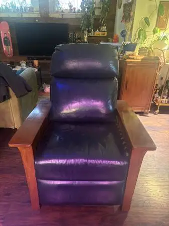 Leather reclining chair