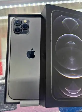 IPhone 12 Pro unlocked 5G