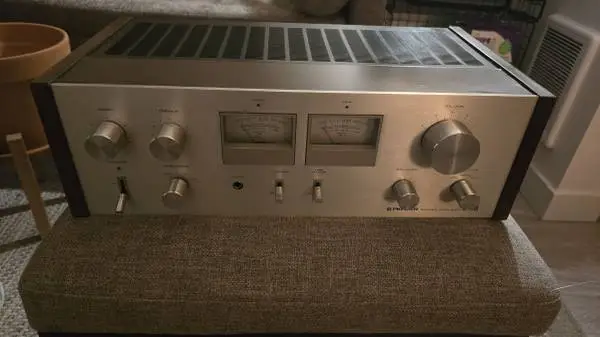 Pioneer SA 6700 integrated amp