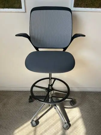 (6) Steelcase Cobi 441711 Drafting Stools W/ Adjustable Footring. Grey
