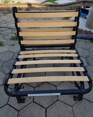 Folding Portable Guest Bed/Chair with Mattress