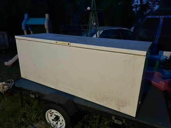 25 Cu. ft. Chest Freezer, works perfectly, can deliver after purchace