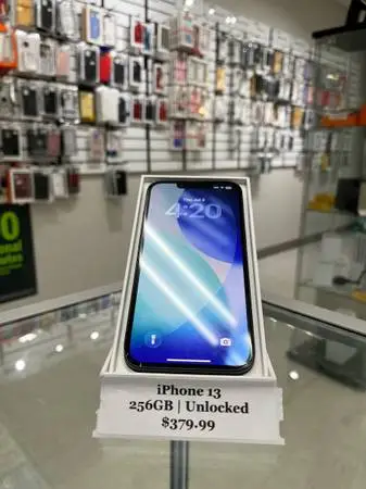 iPhone 13 | 256GB | Unlocked