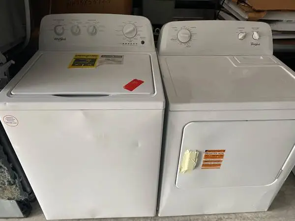 Whirlpool Electric Set   New!!   $550
