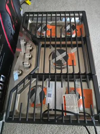 GE 30-in 5 burners Stainless steel Gas Cooktop