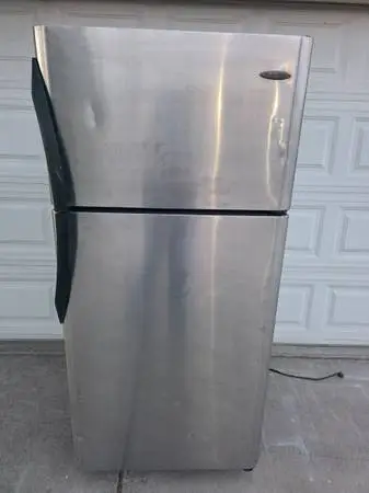 REFRIGERATOR  free deliver