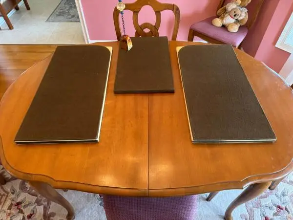 Tabletop Pads (3), Felt Mat Cover