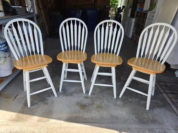 4 swivel high back chairs