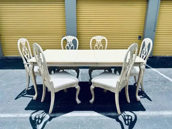 Upscale Robb & Stucky Coatal Indoor/Outdoor Dining Set w/2 Table Leaves