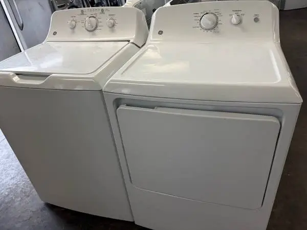 Super Capacity GE -Stainless Tub Washer & Dryer Set