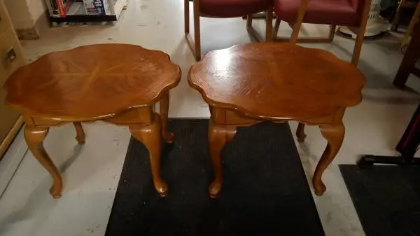 End Tables - Set of 2 - Good Condition