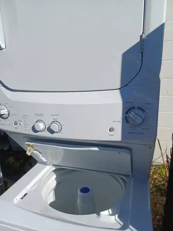Stack Washer and dryer