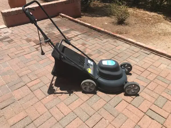 Electric Lawnmower