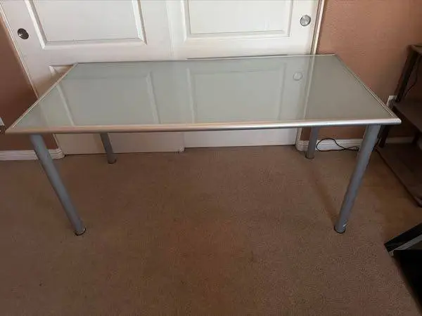Modern Glass Top Computer Desk / Office Desk – 61.5” Wide