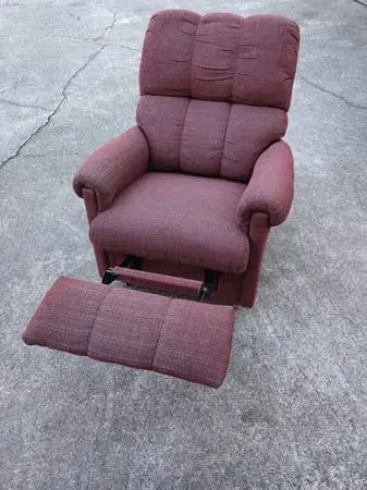 Sold - but not on CL La Z Boy Petite Recliner