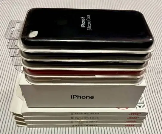 BLACK APPLE iPHONE 📱, COMPLETE w/ EXTRA ACCESSORIES, EXCELLENT CONDITION!