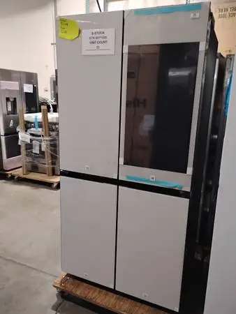 Samsung Bespoke AI Counter-Depth 4-Door Flex - Scratch & Dent