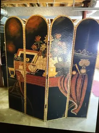 Decorative screen/room divider