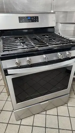 Stove - Natural gas