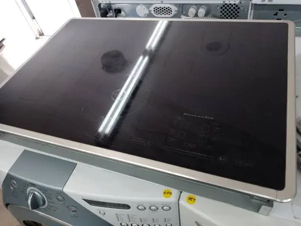 🌲KitchenAid 30 stainless trim induction glass-top cooktop