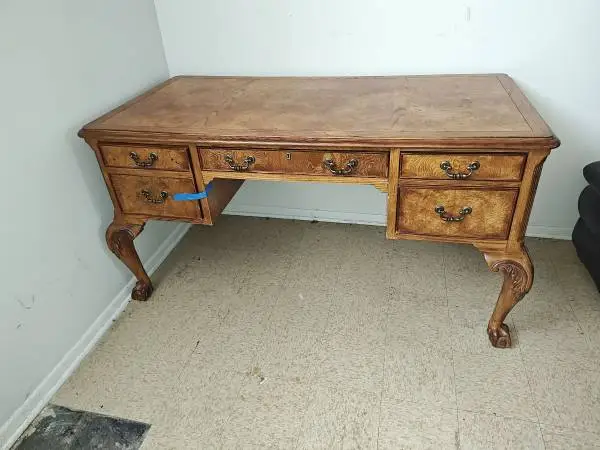 Very Spacious RARE Executive Desk by Hekman