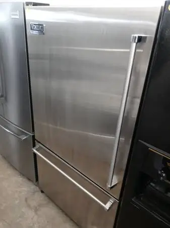 🌲Viking 36 stainless steel counter-depth bottom freezer refrigerator