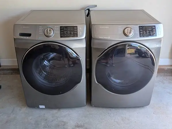 Samsung Front Load Washer & Dryer w/ Steam