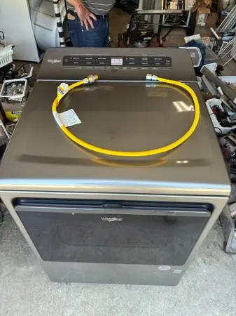 1 Year Old Whirlpool Natural Gas Dryer