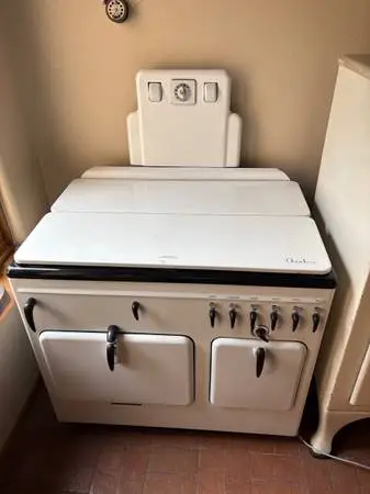 Chambers model B vintage gas stove - restored and ready!