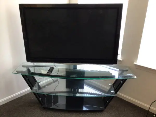 Floor TV stand + 53” TV