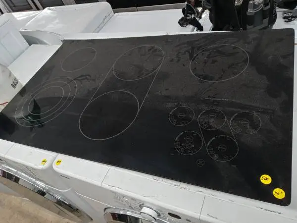 🌲KitchenAid 36 glass-top cooktop
